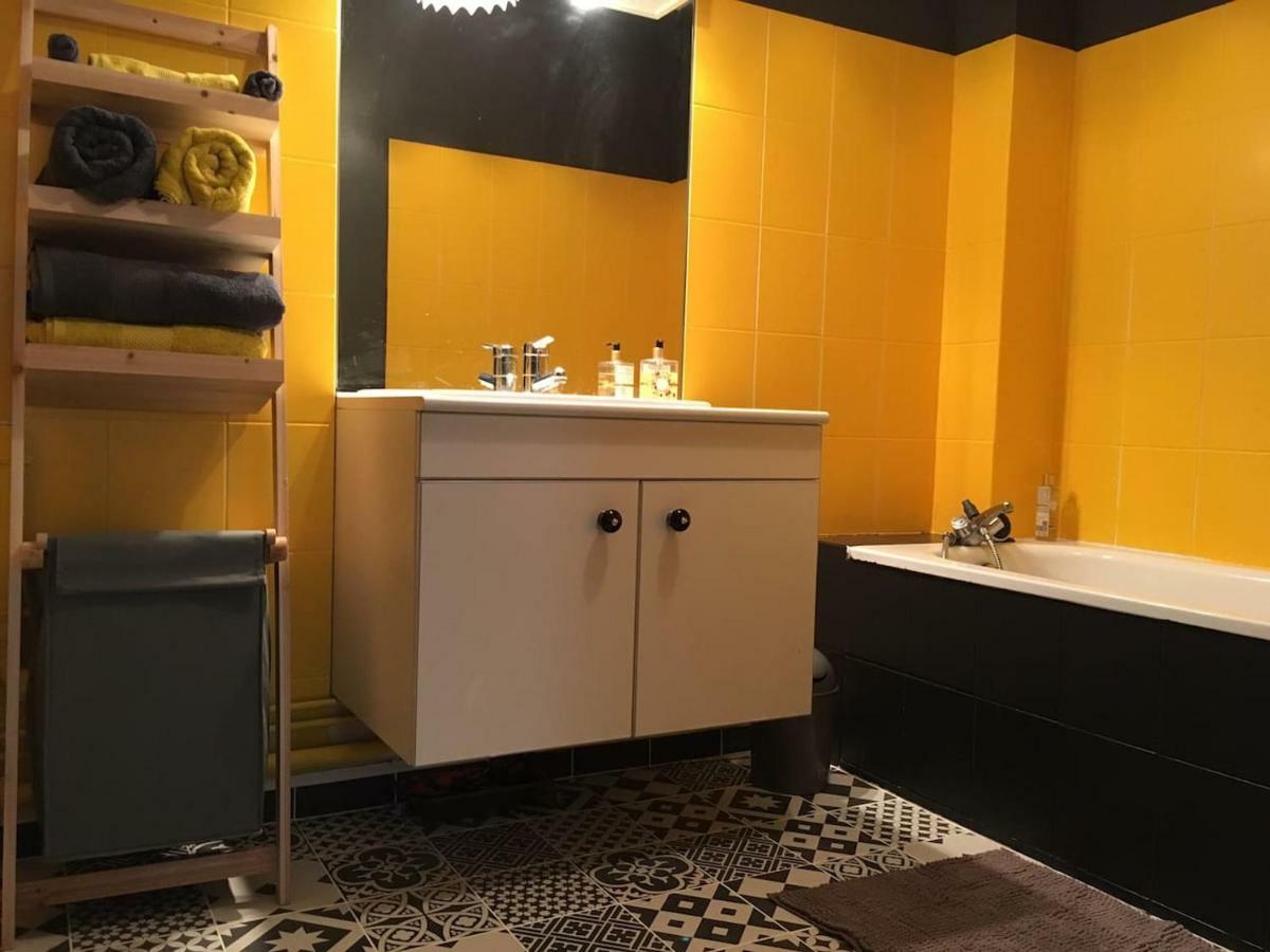 Cosy Flat Cherbourg Bagian luar foto